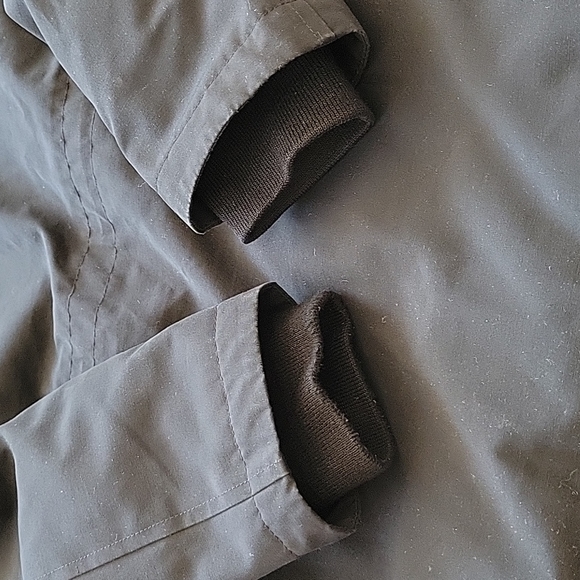 Canada Goose Constable women's black parka, size S - Picture 9 of 10